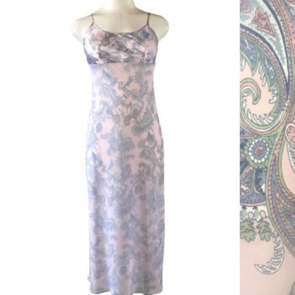 SOPHIA BY DELICATES Long Pastel Sheer Nightgown